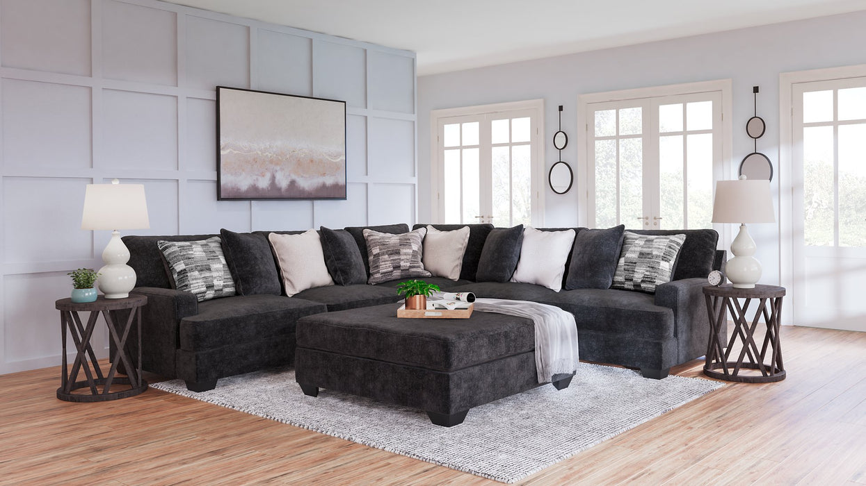 Lavernett Living Room Set