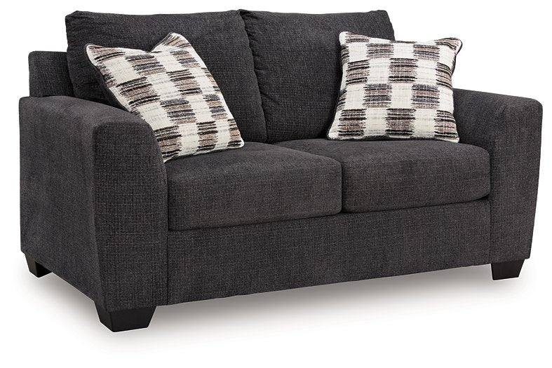 Loreo Loveseat