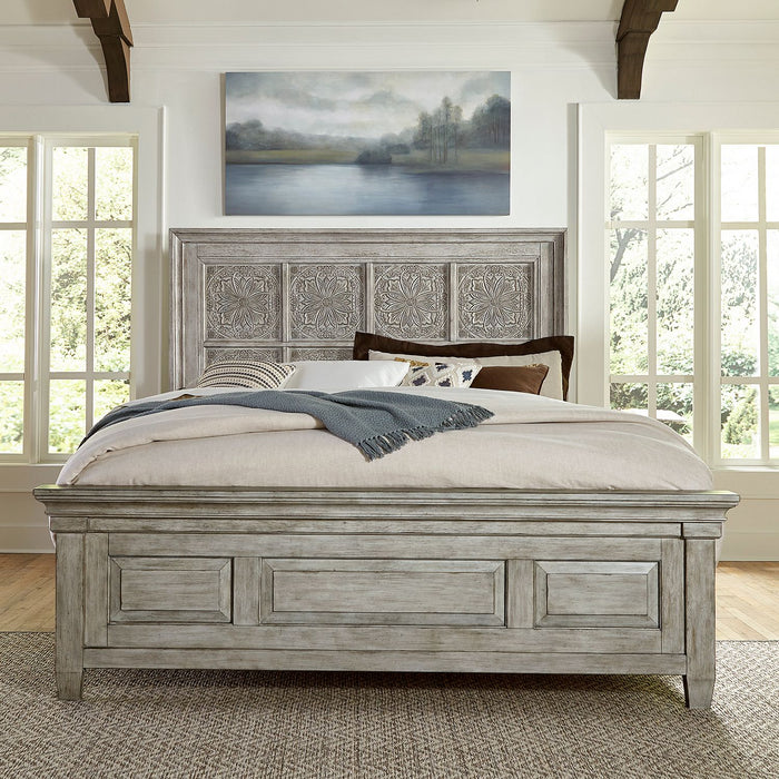 Heartland King Opt California Panel Bed, Dresser & Mirror