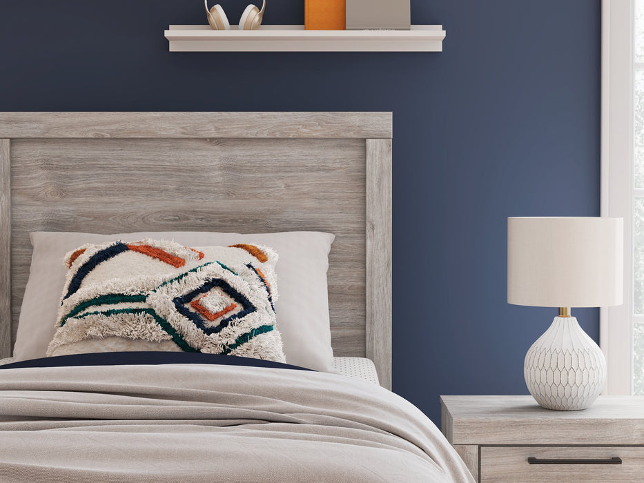 Broachmyn Bed