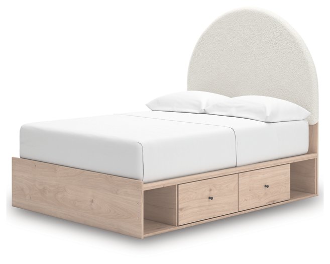 Arloster Upholstered Bed