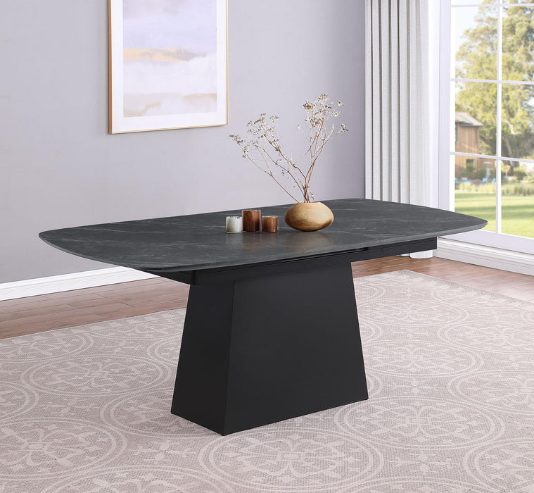 Potero Extension Dining Table