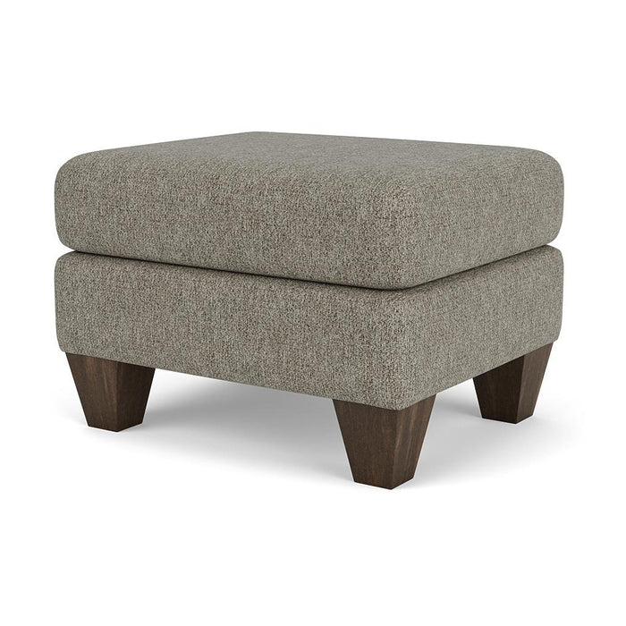 Moxy 5017-08 Ottoman