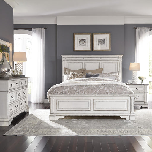 Abbey Park Queen Panel Bed, Dresser & Mirror, Nightstand image