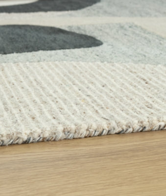 Edrickhill 8' x 10' Rug