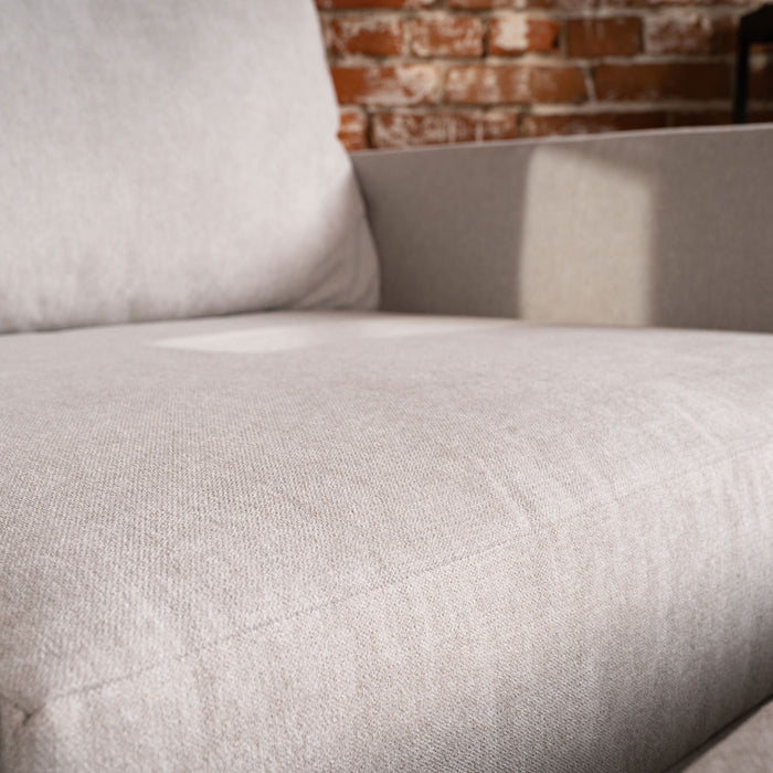 Flex Sofa with Wide Arm and Storage Ottoman - 5000003461